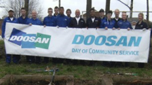 Celebrating the Second Doosan Day of Community Service